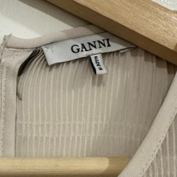 Ganni Cream Floral Ruffle Dress - Picture 4 of 4